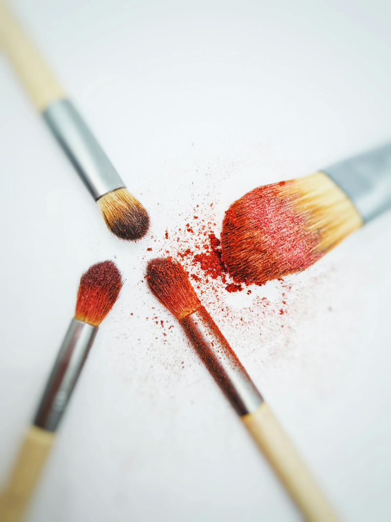 MAKEUP BRUSHES