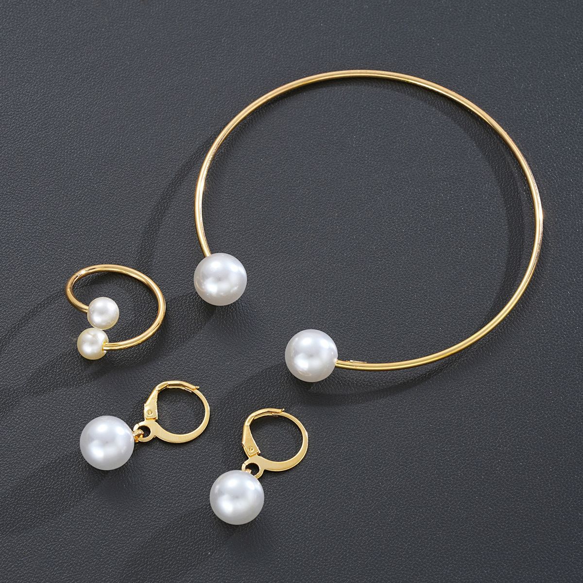 Mono Luxe Set