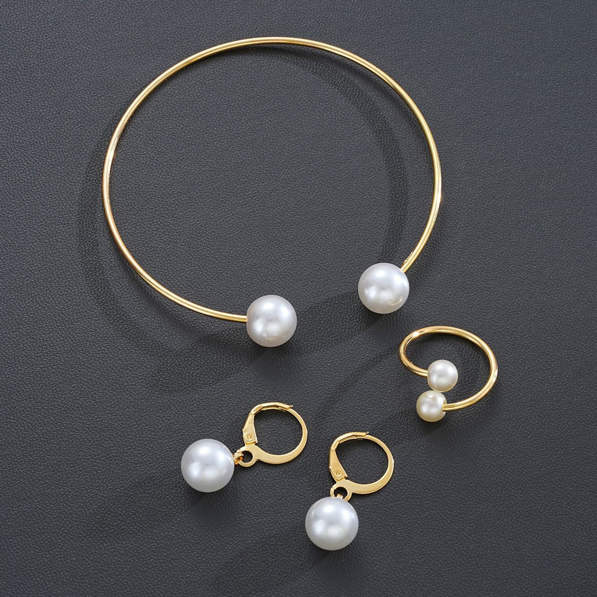 Mono Luxe Set