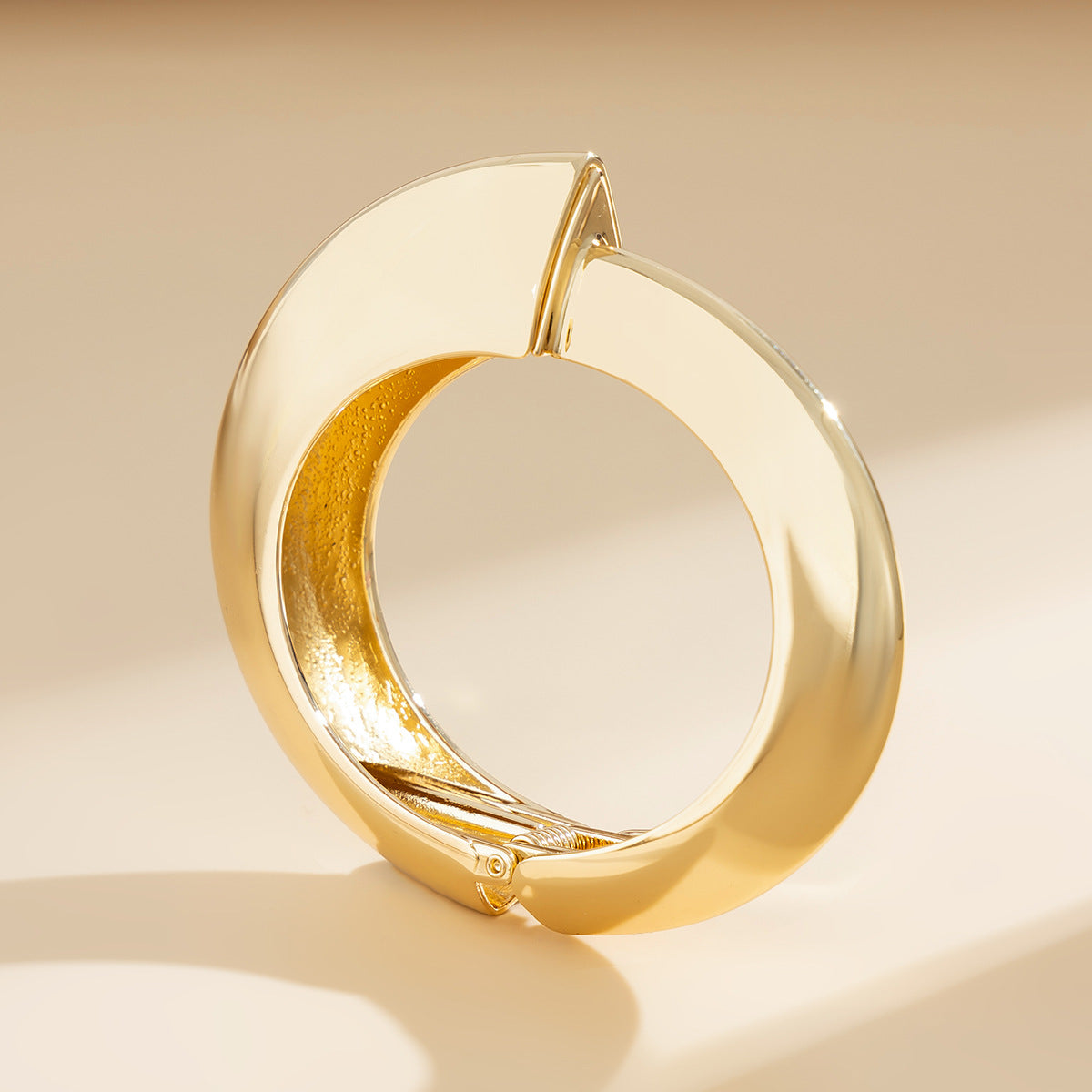 Simple Wrist