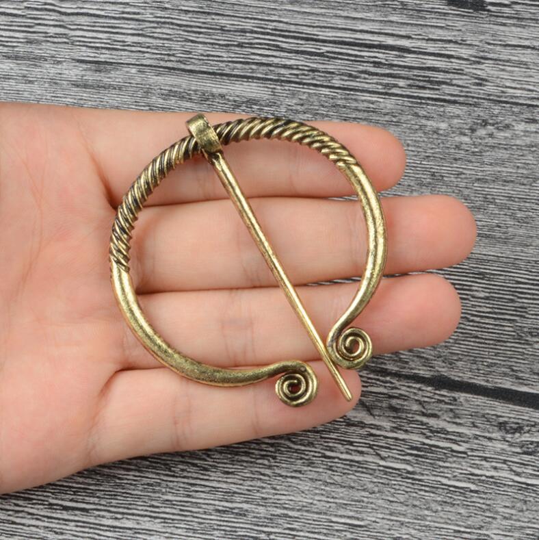 Luxe Pin