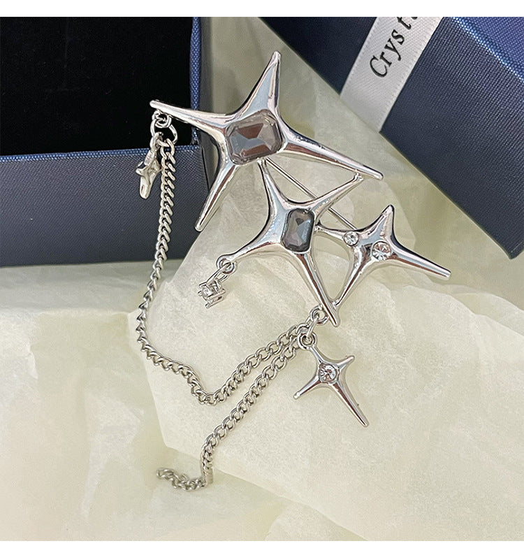 Queen Brooch