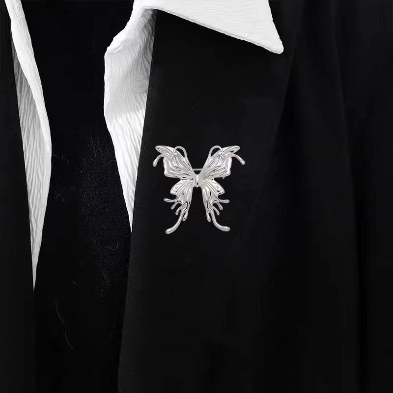 Prestige Brooch