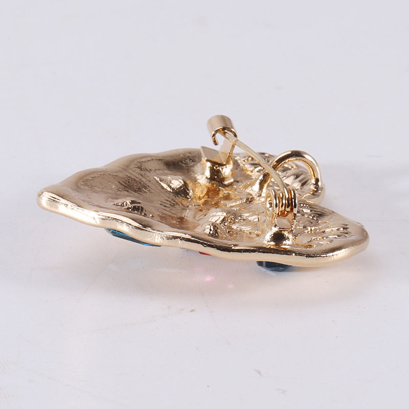 Pearl Bloom Pin