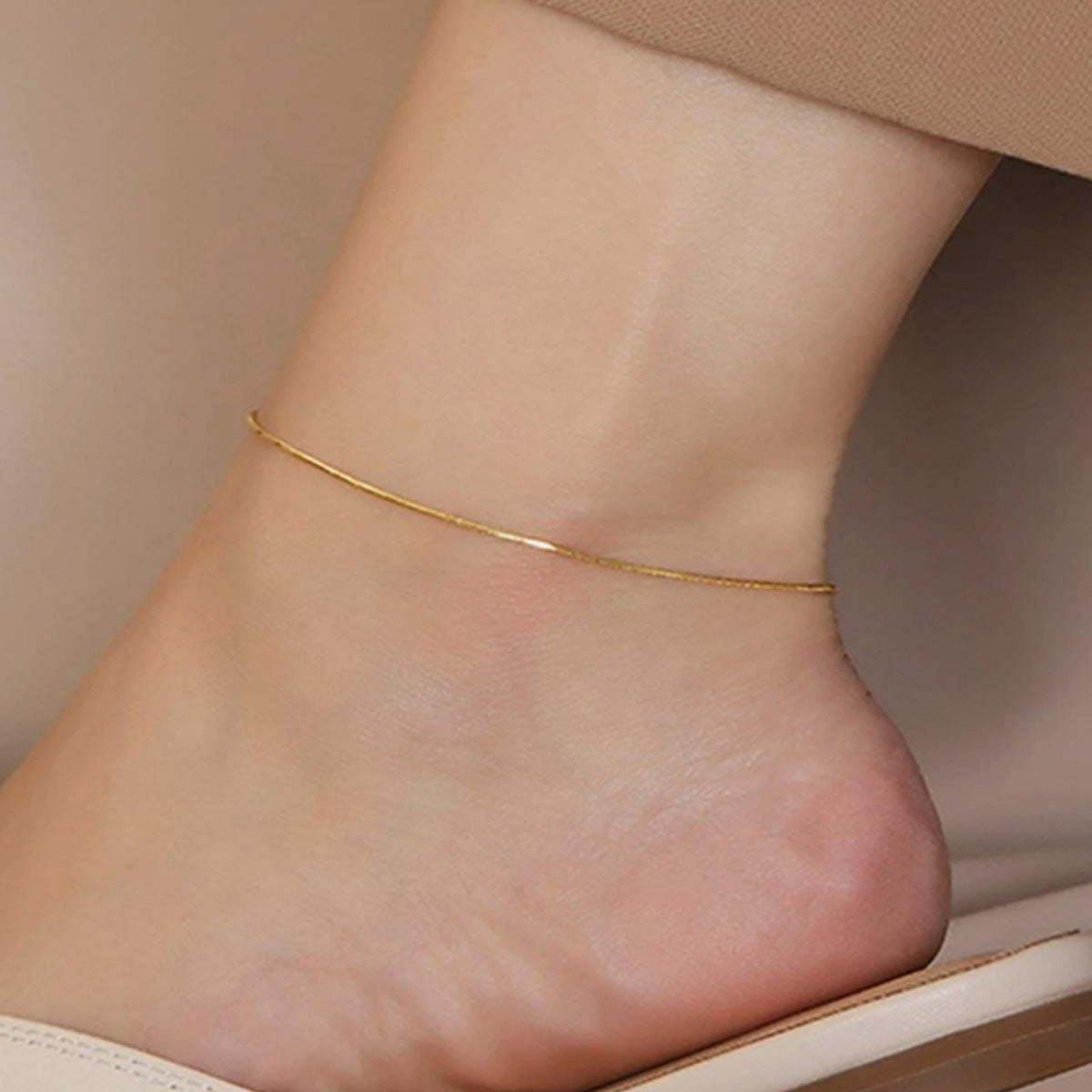 Rosy Anklet