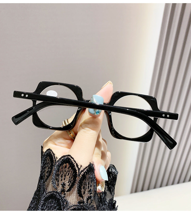 Mono Glasses