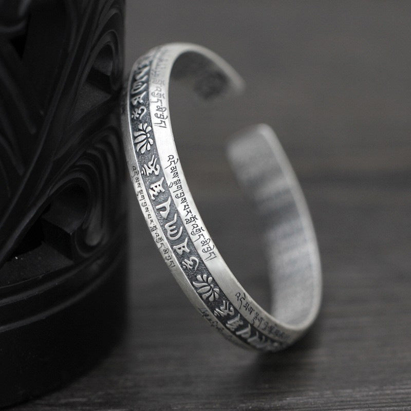 Petal Bracelet