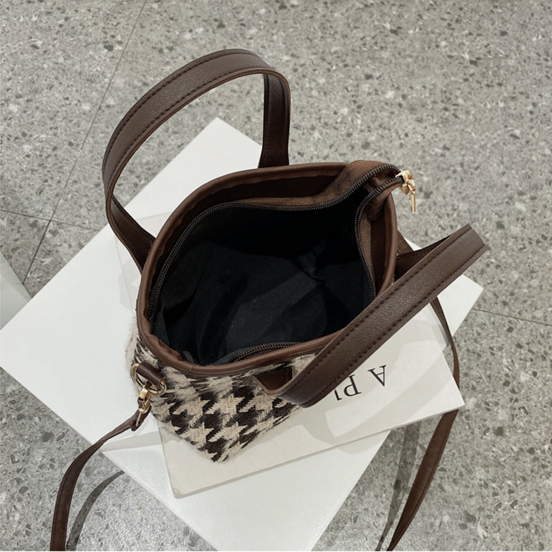 Love Tote