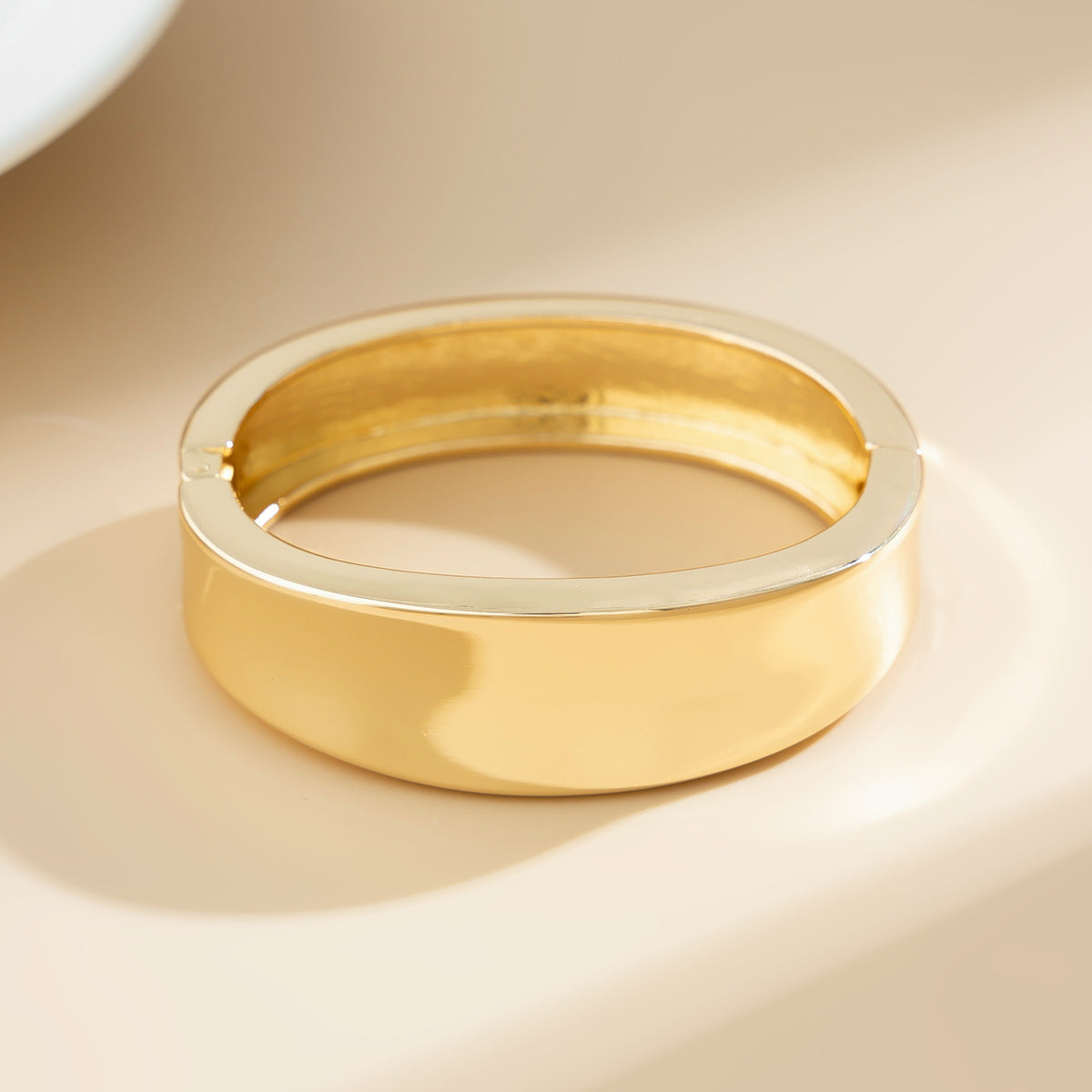 Simple Wrist