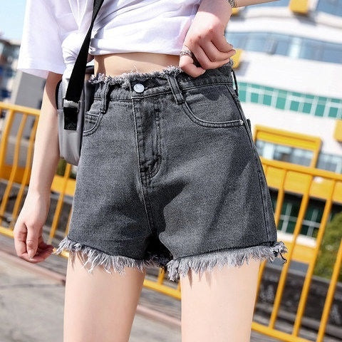 Vibe Shorts