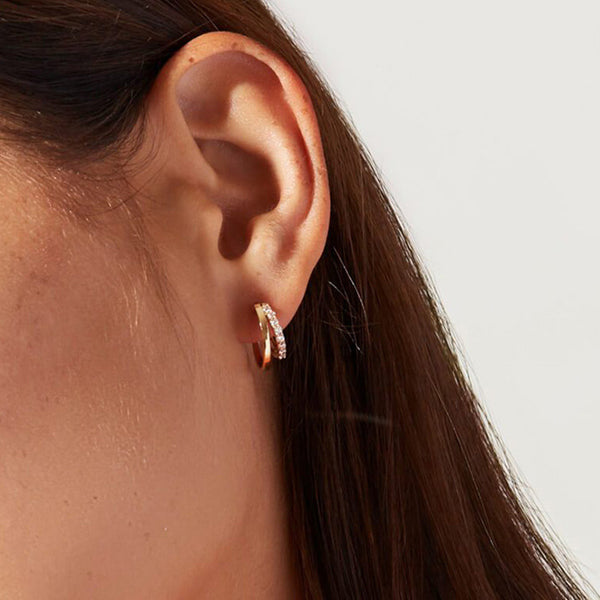 Love Dangles