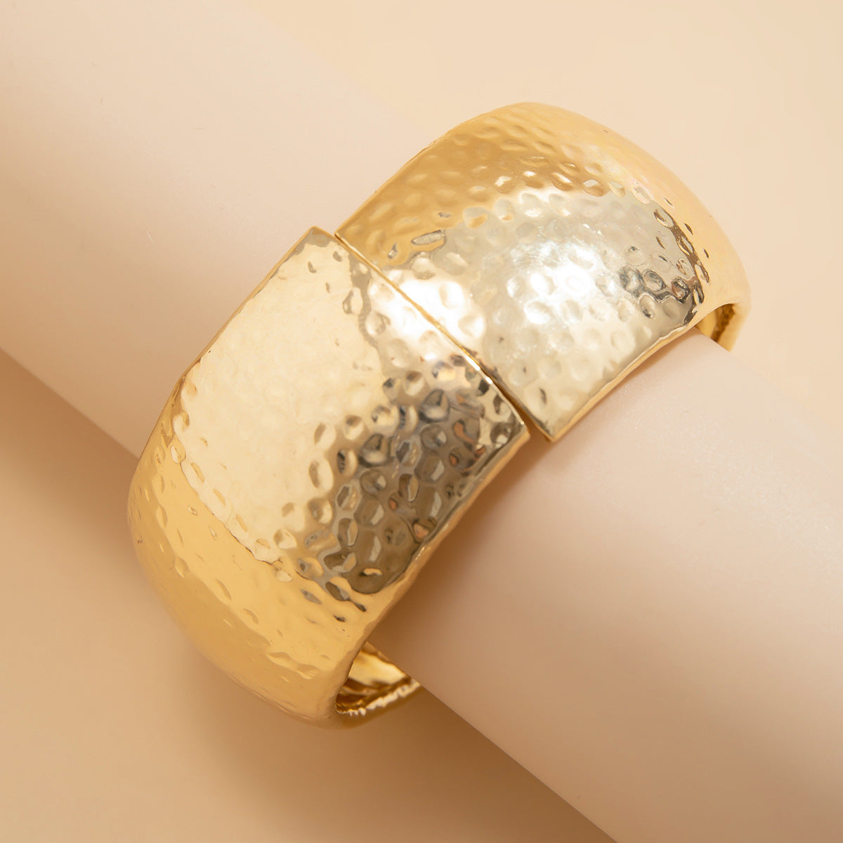 Simple Wrist
