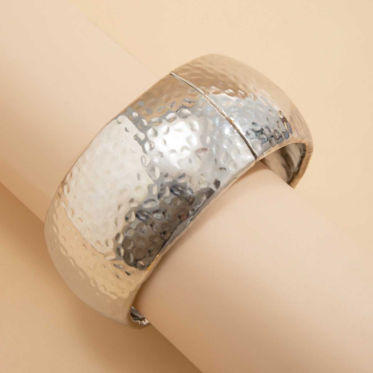 Simple Wrist