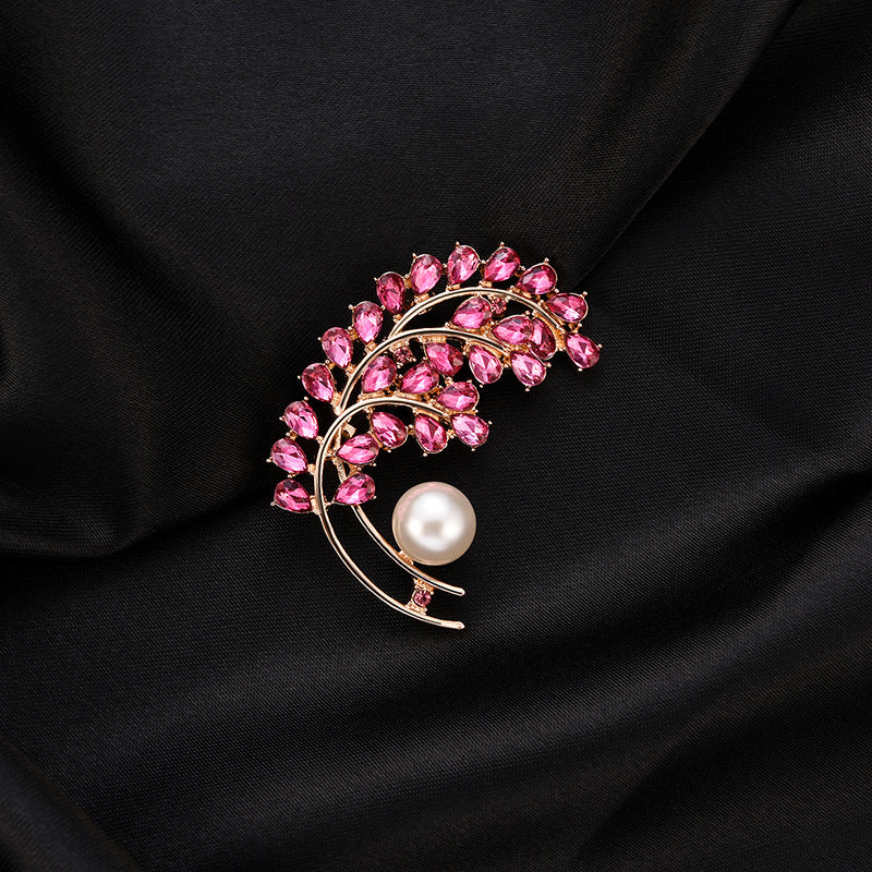 Leaf Brooch