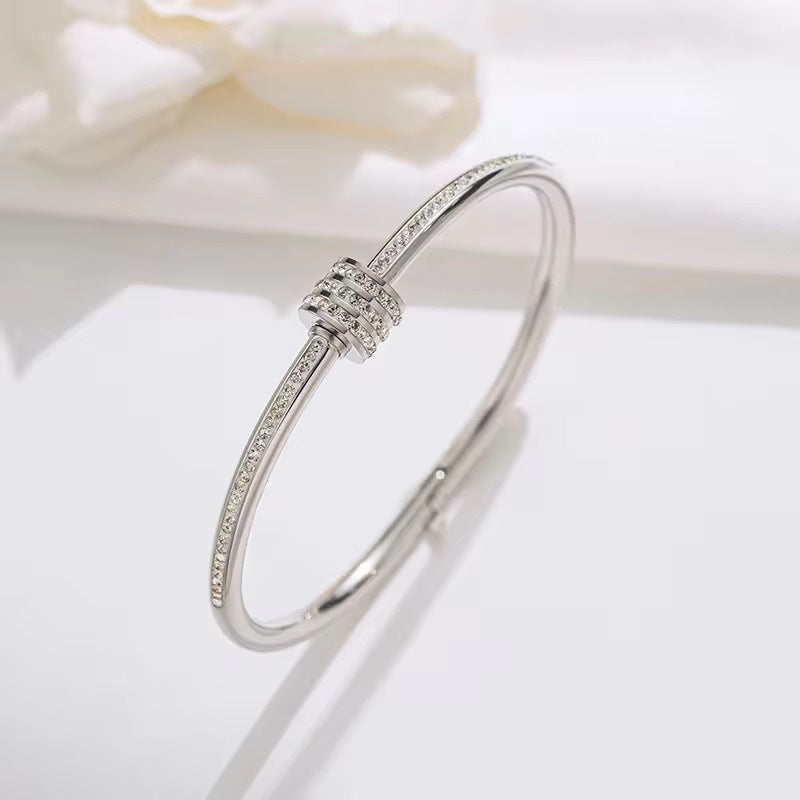 Daisy Bracelet
